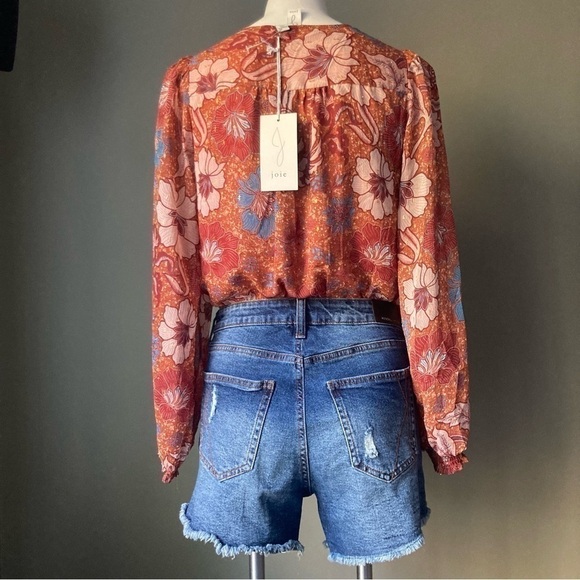 Joie | Burnt Sienna Floral Breezy Crop Tuck Waist Button Down Blouse - Picture 5 of 12